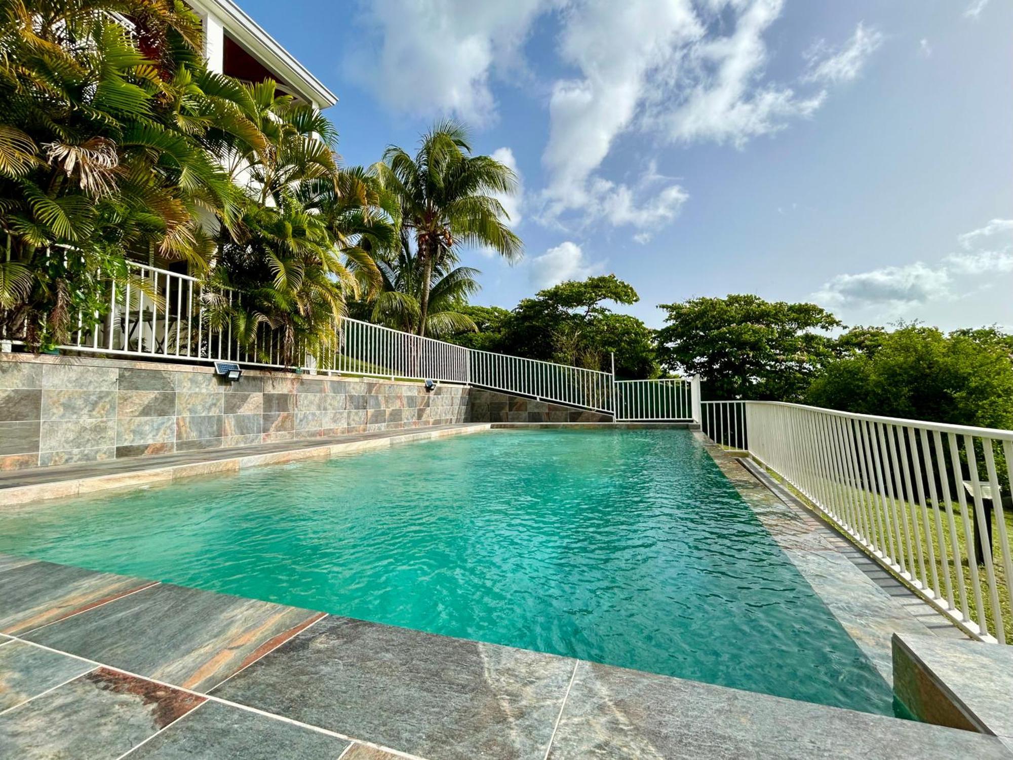 Bleu Soleil Appartement Le Morne-Vert Buitenkant foto